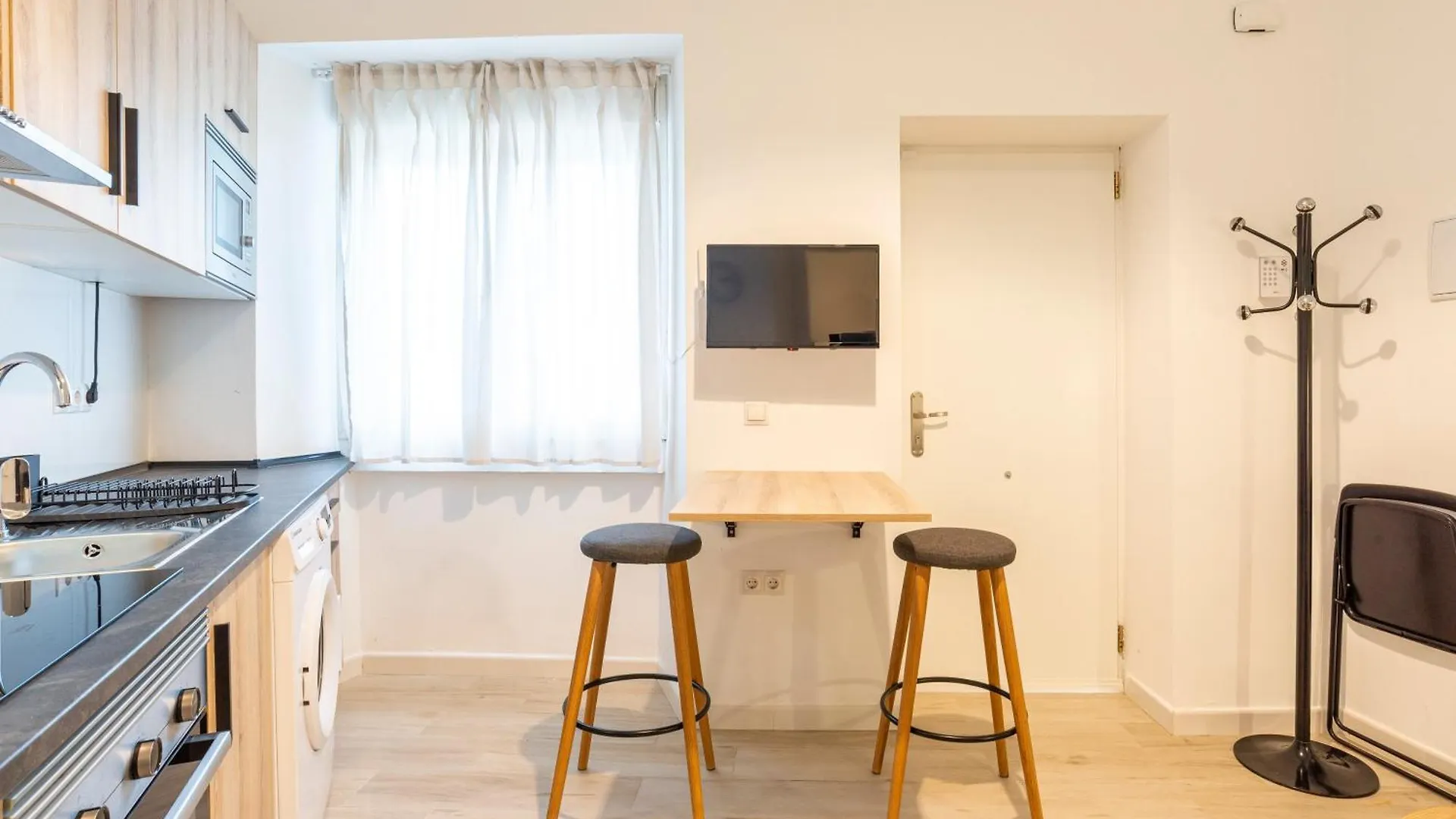Malaga Center Home ספרד